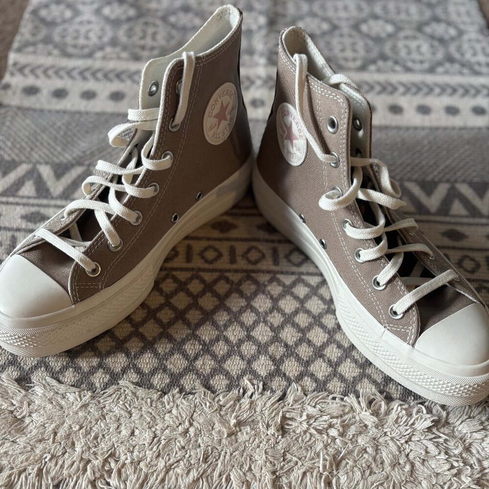 Women's Converse Chuck Taylor All Star Lift Platform